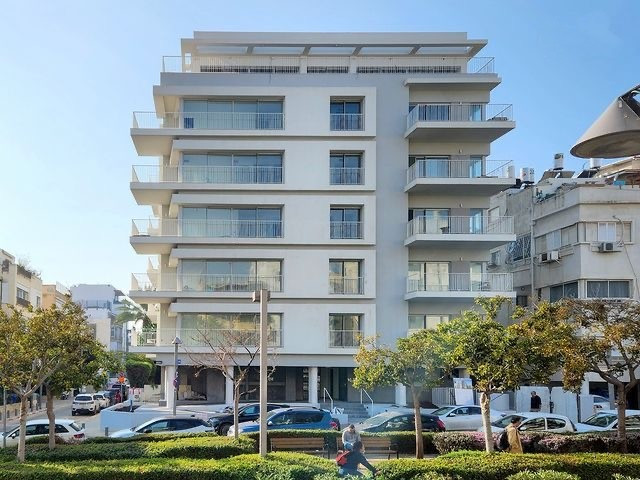 Tel Aviv